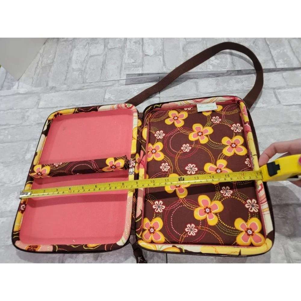 Vera Bradley Buttercup Hard Shell Tablet Case 1/2010 Retired Brown Laptop Floral